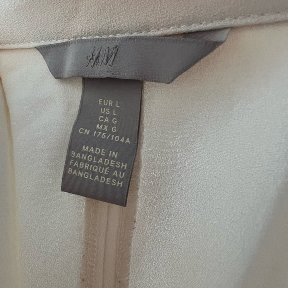 H&M button top - Picture 5 of 5